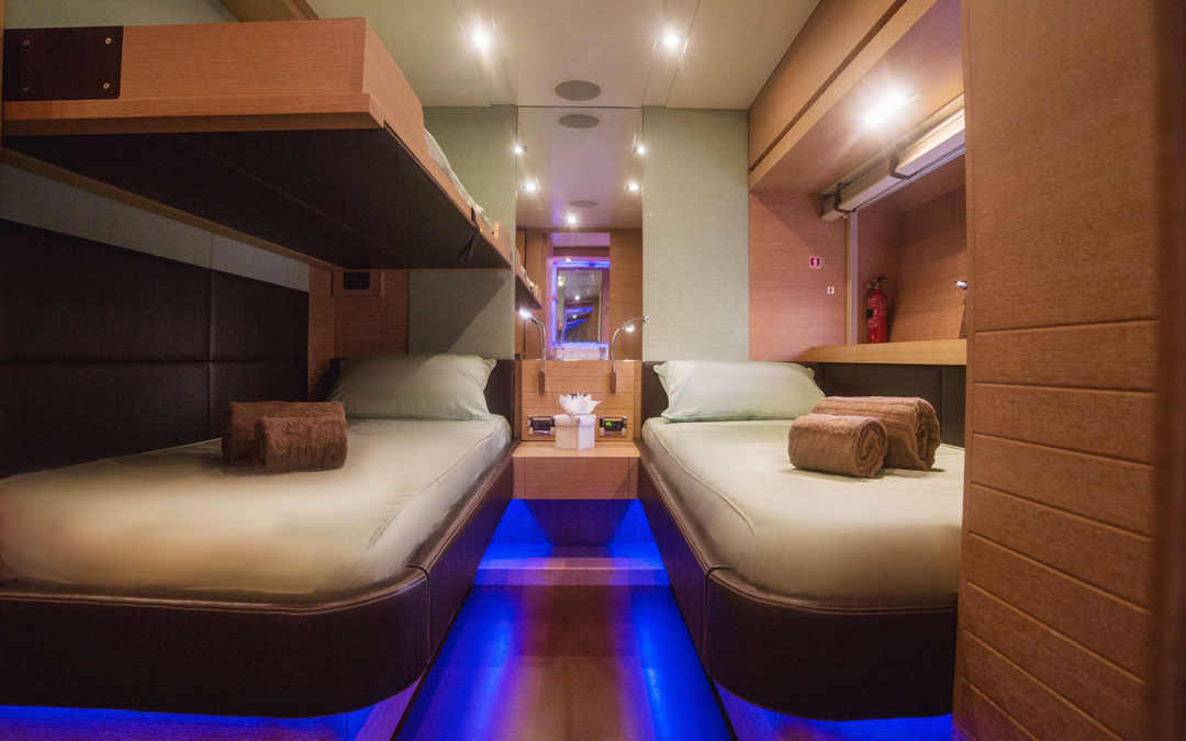 90' Italcraft