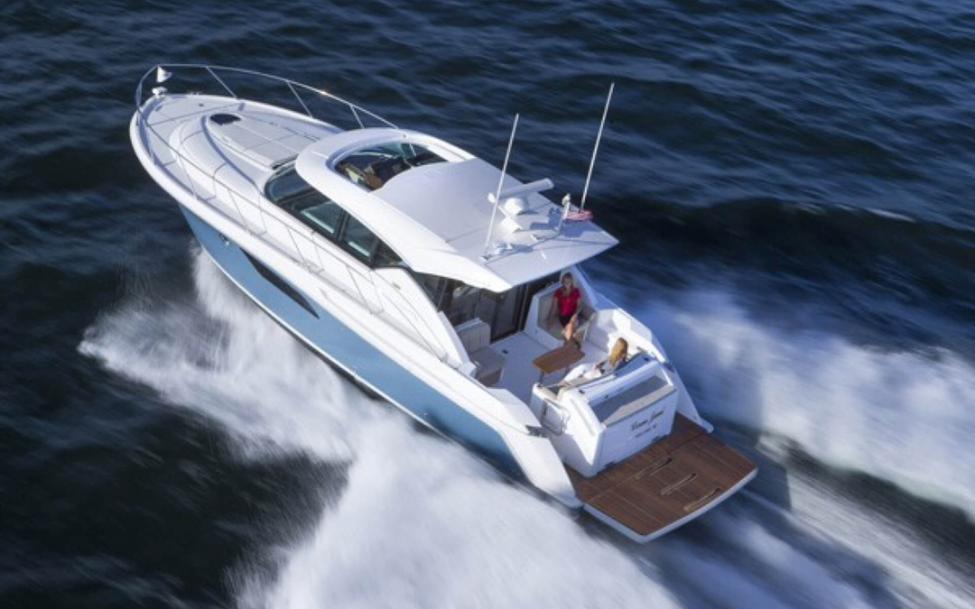 45' Tiara