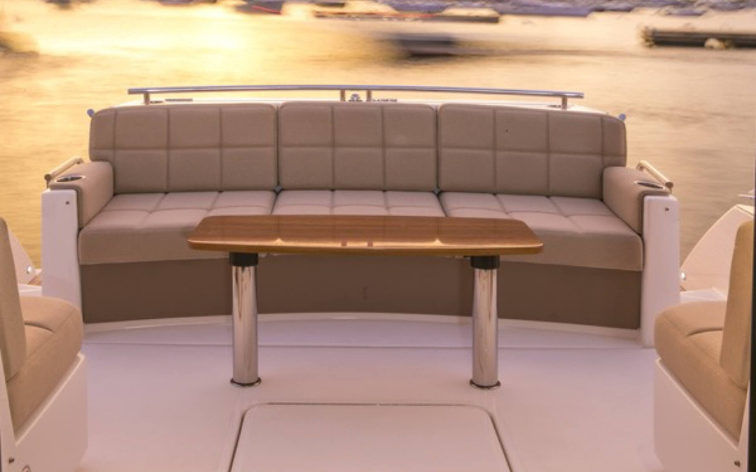45' Tiara