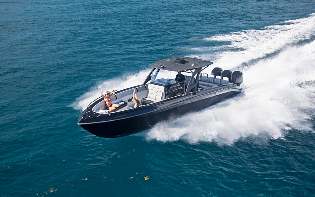 37' Midnight Express