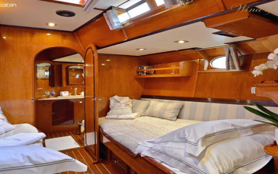95' Brooke Marine