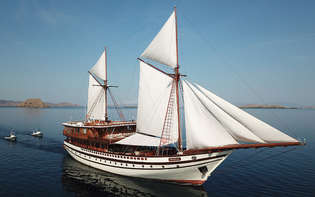 180' Phinisi