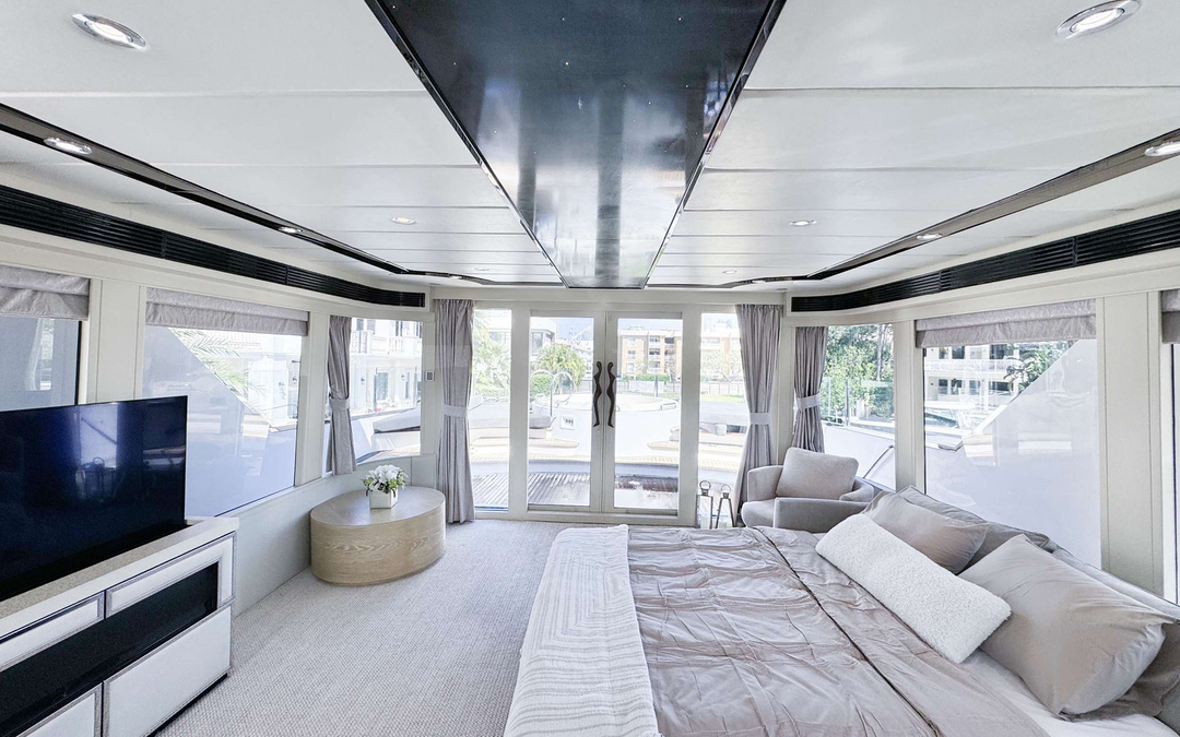 112' Custom