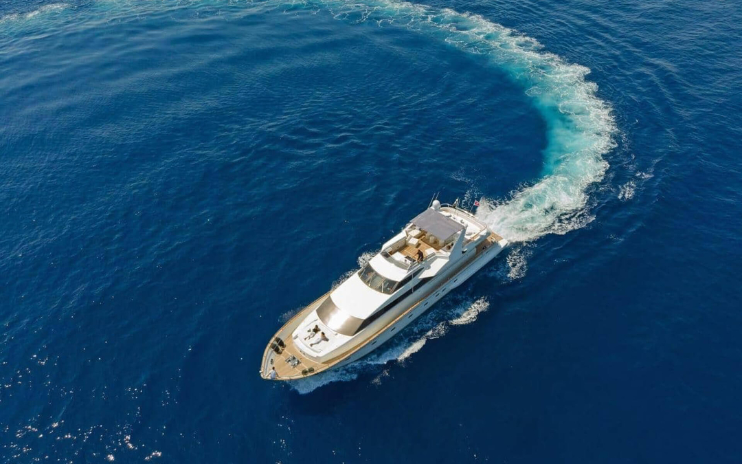 100' Falcon