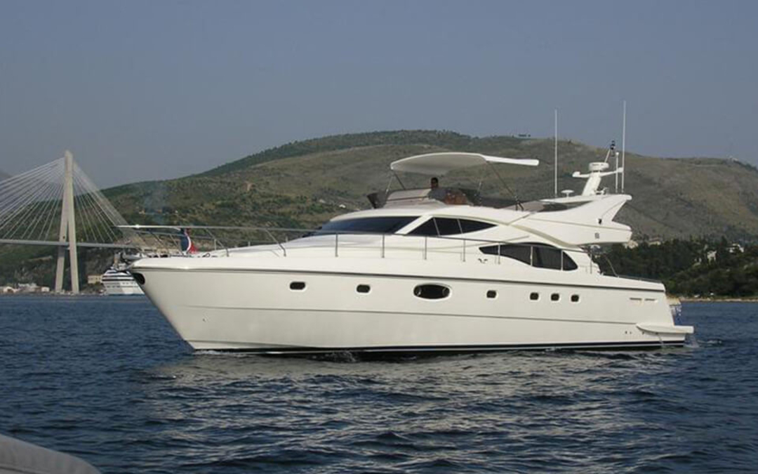 60' Ferretti