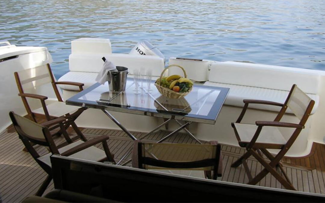 60' Ferretti