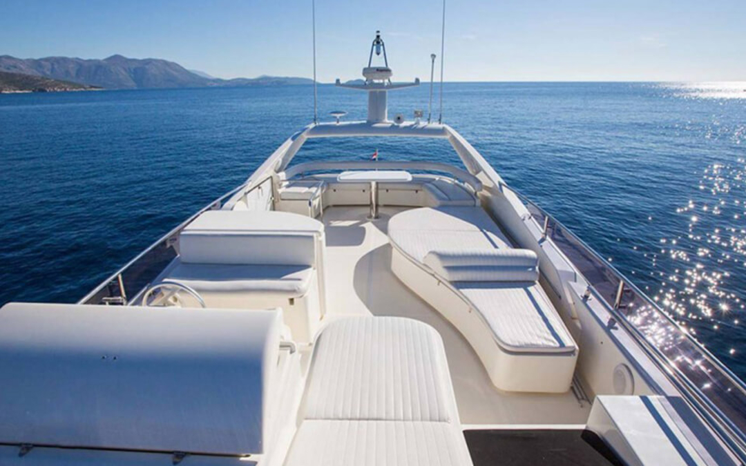 60' Ferretti