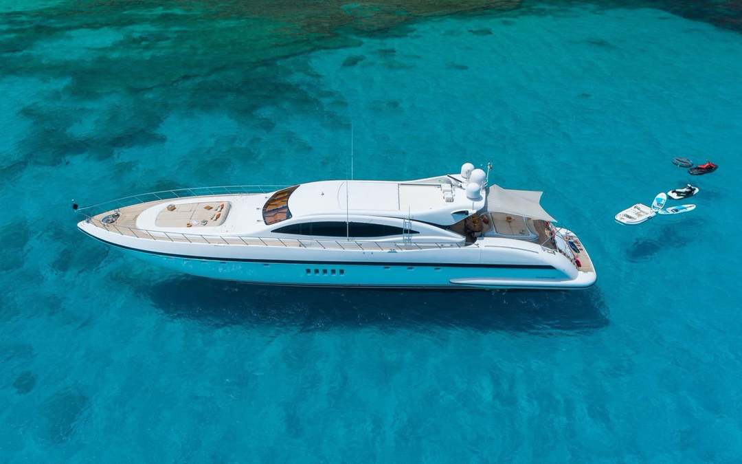 108' Mangusta