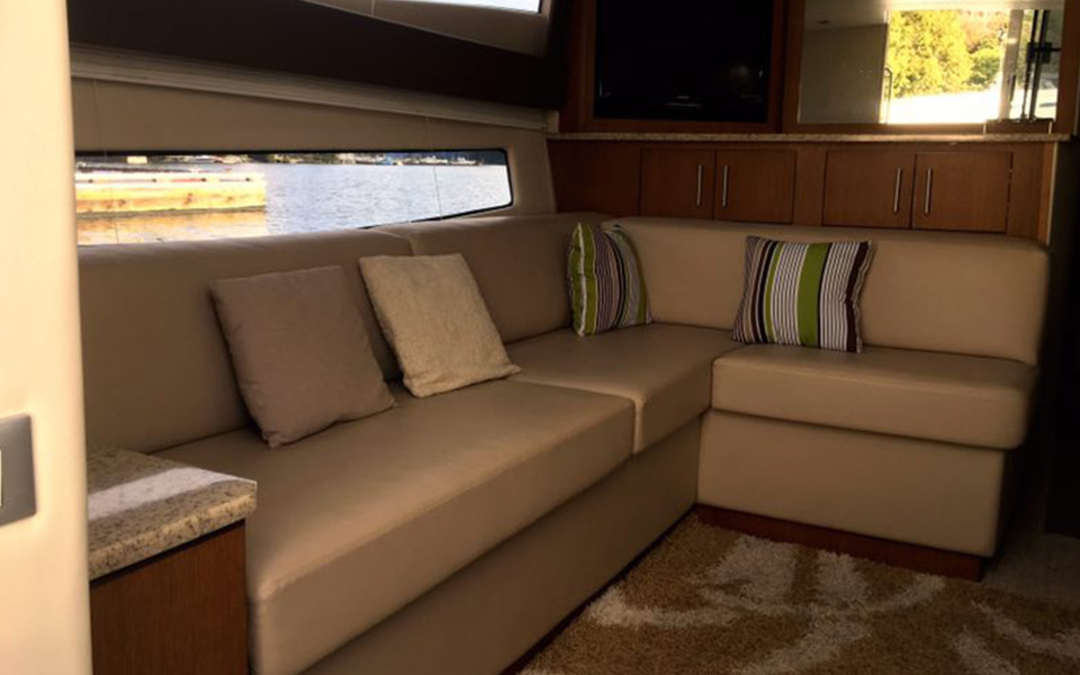 44' Carver