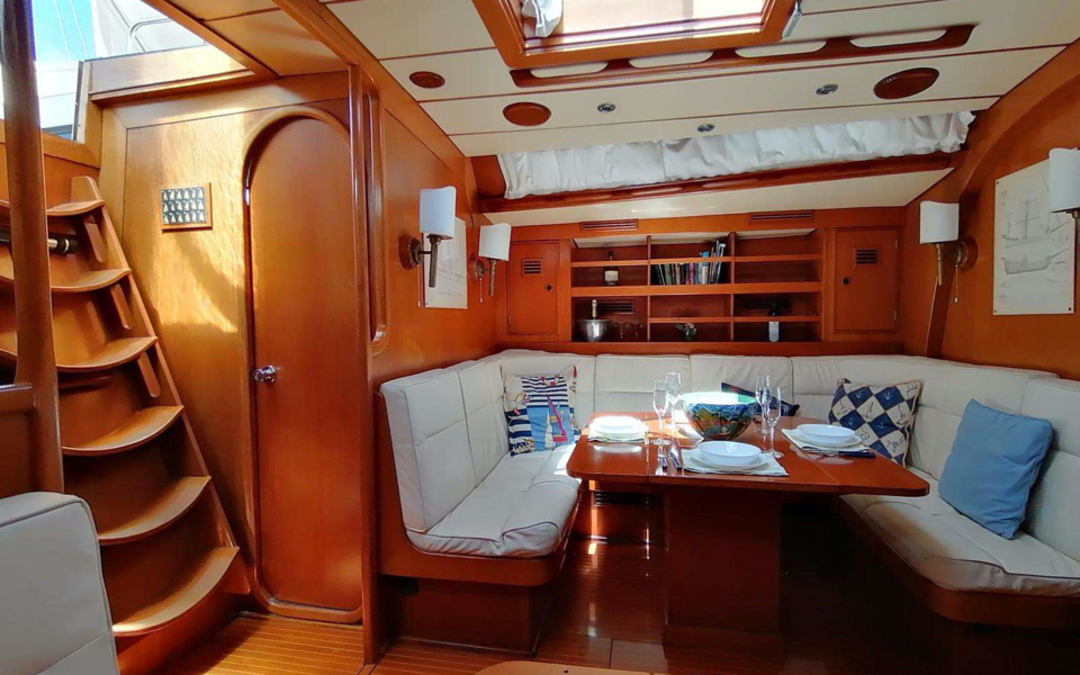 65' Swan