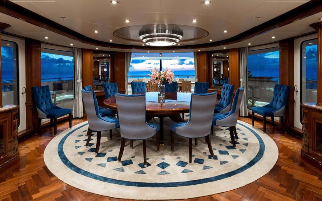 240' Lurssen