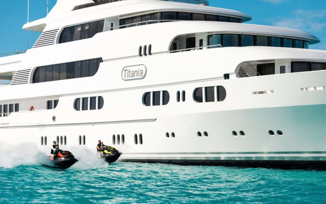 240' Lurssen