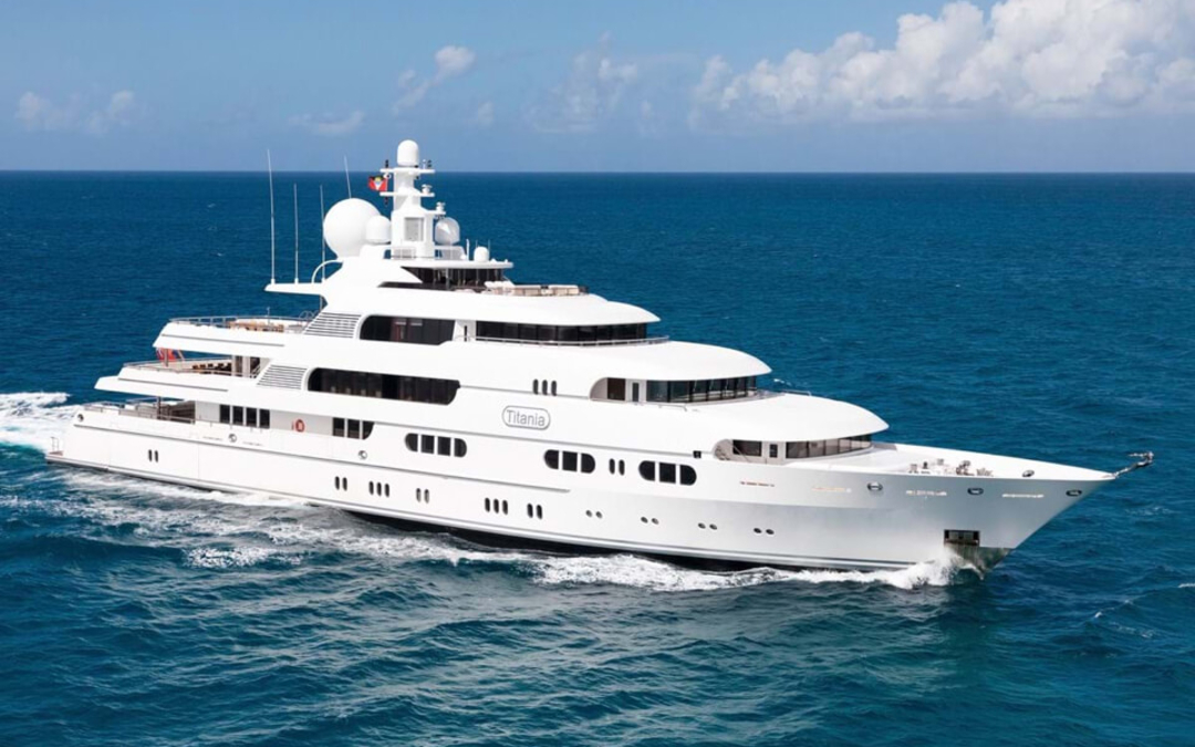 240' Lurssen