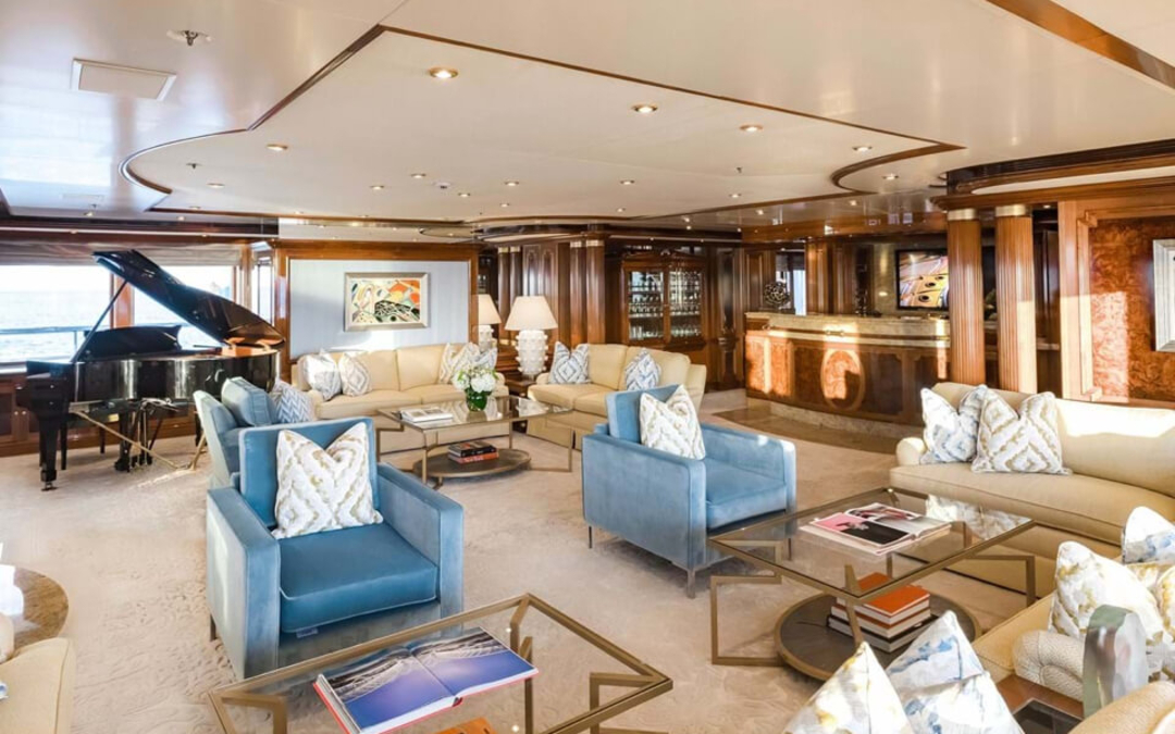 240' Lurssen
