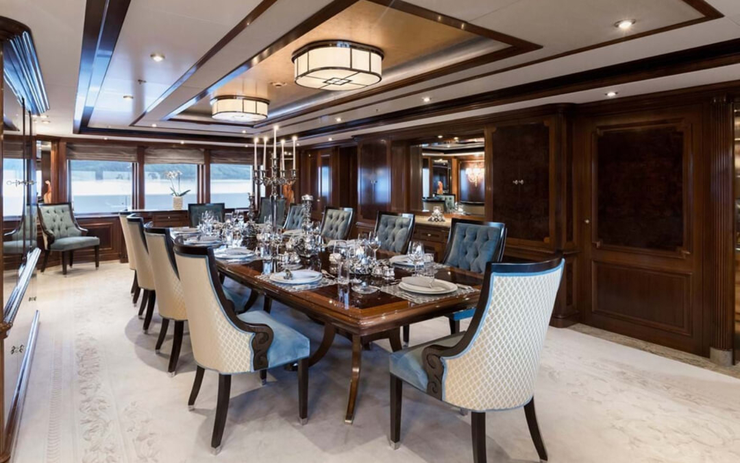 240' Lurssen