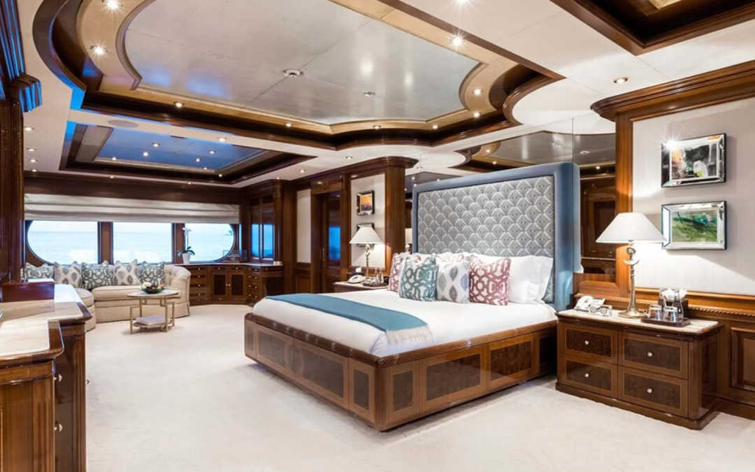240' Lurssen