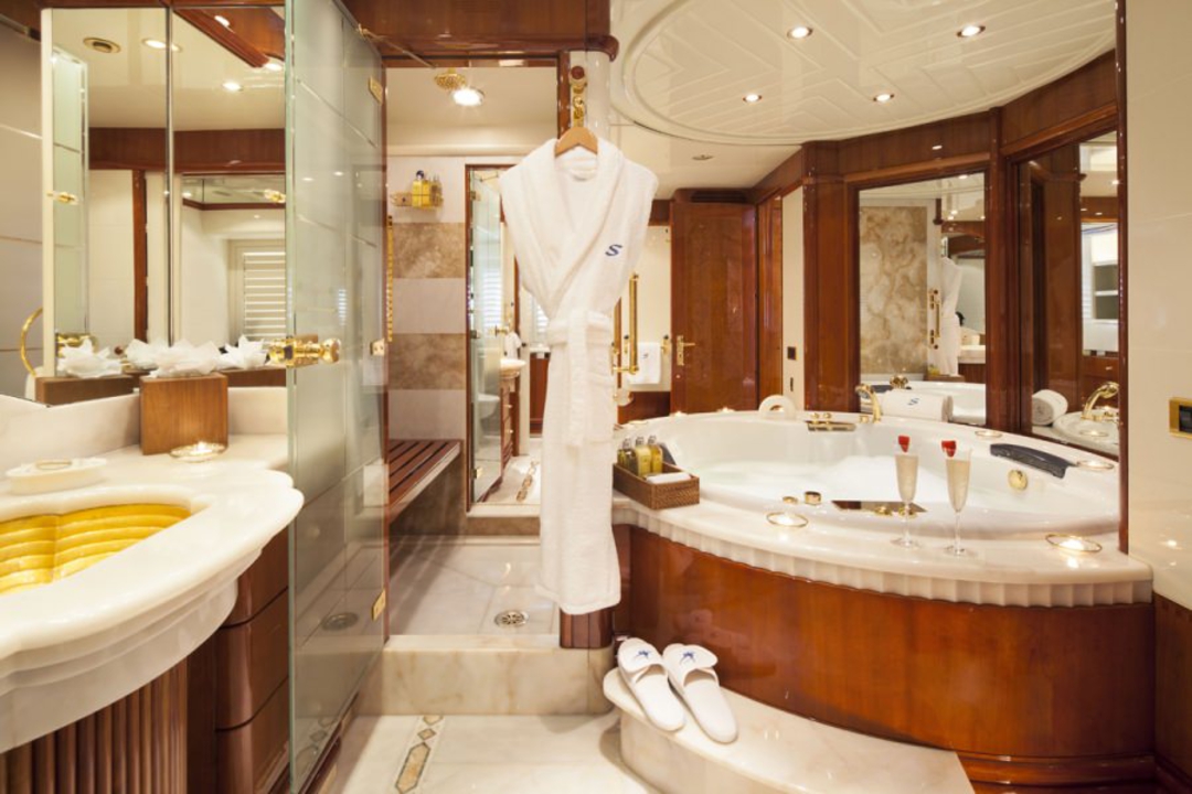 178' Benetti
