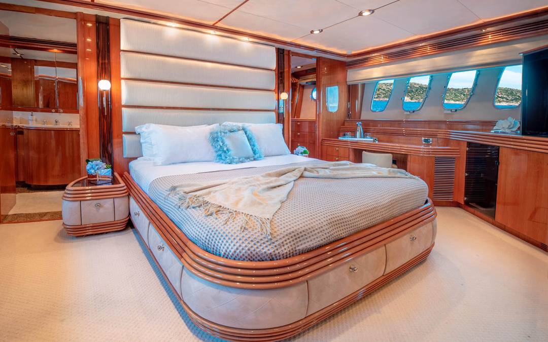 101' Sunseeker