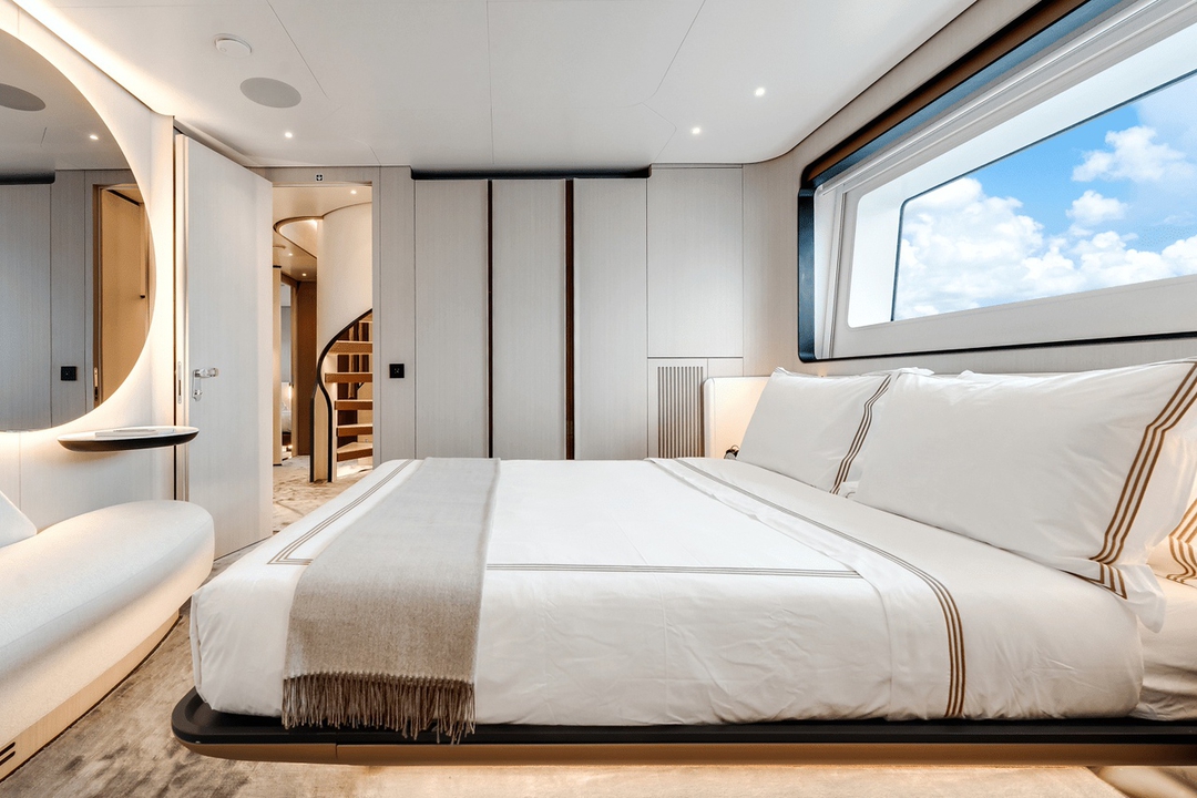 118' Azimut