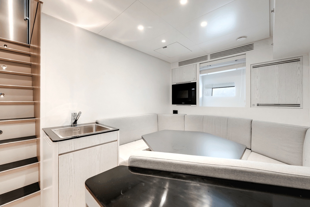 118' Azimut