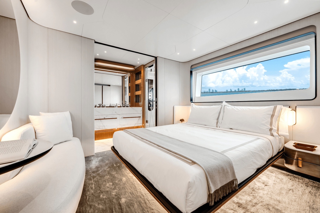 118' Azimut