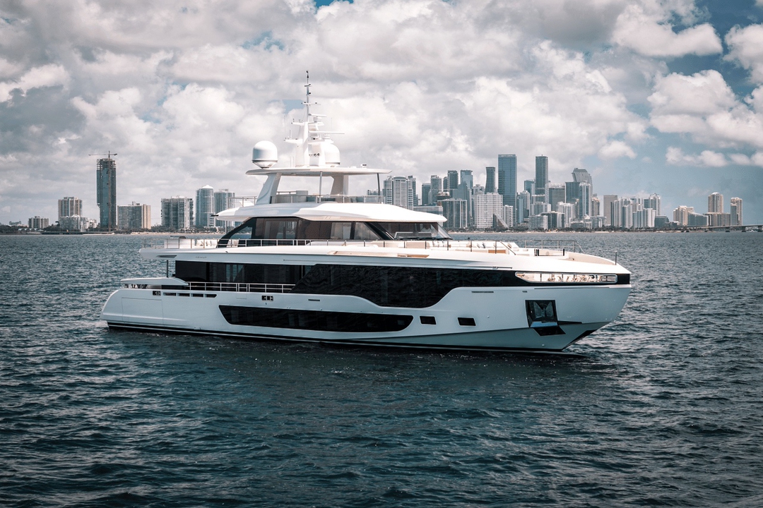 118' Azimut