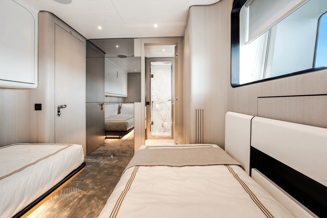 118' Azimut