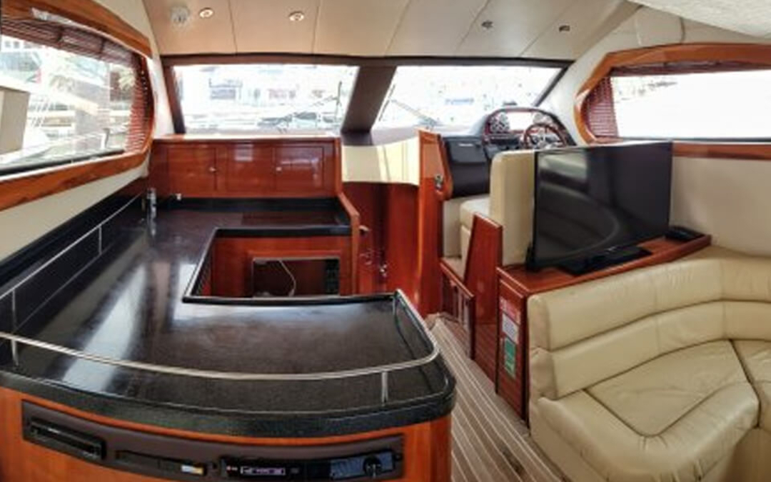 52' Seabreeze