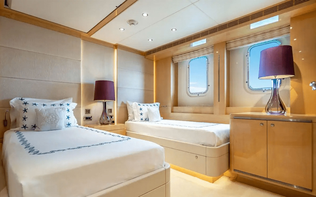 180' Heesen