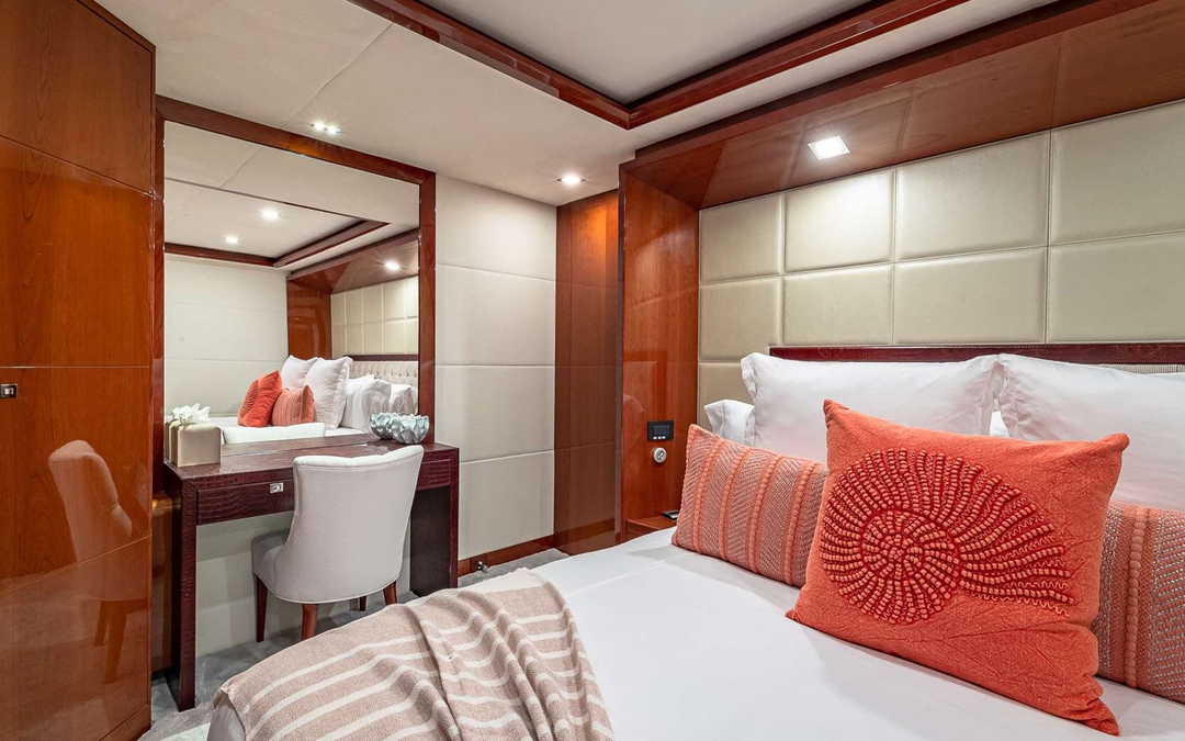 105' Princess