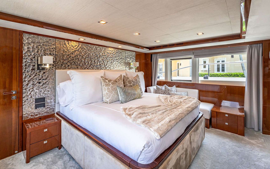105' Princess
