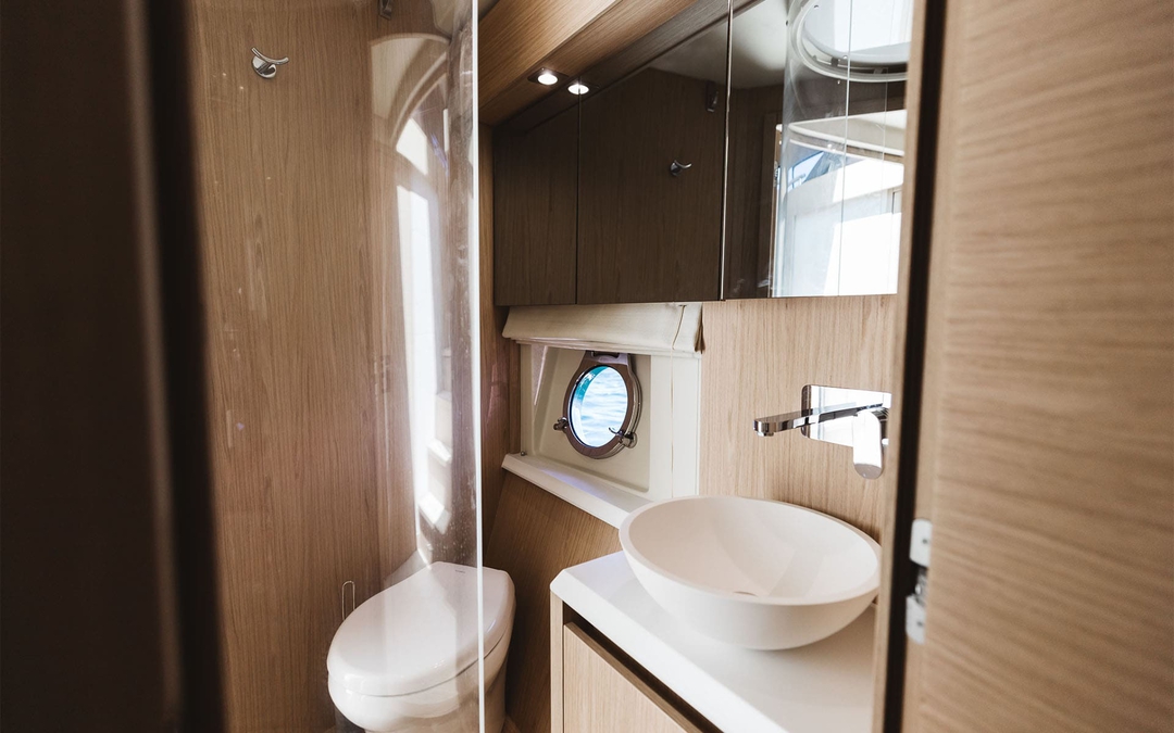 55' Beneteau Montecarlo