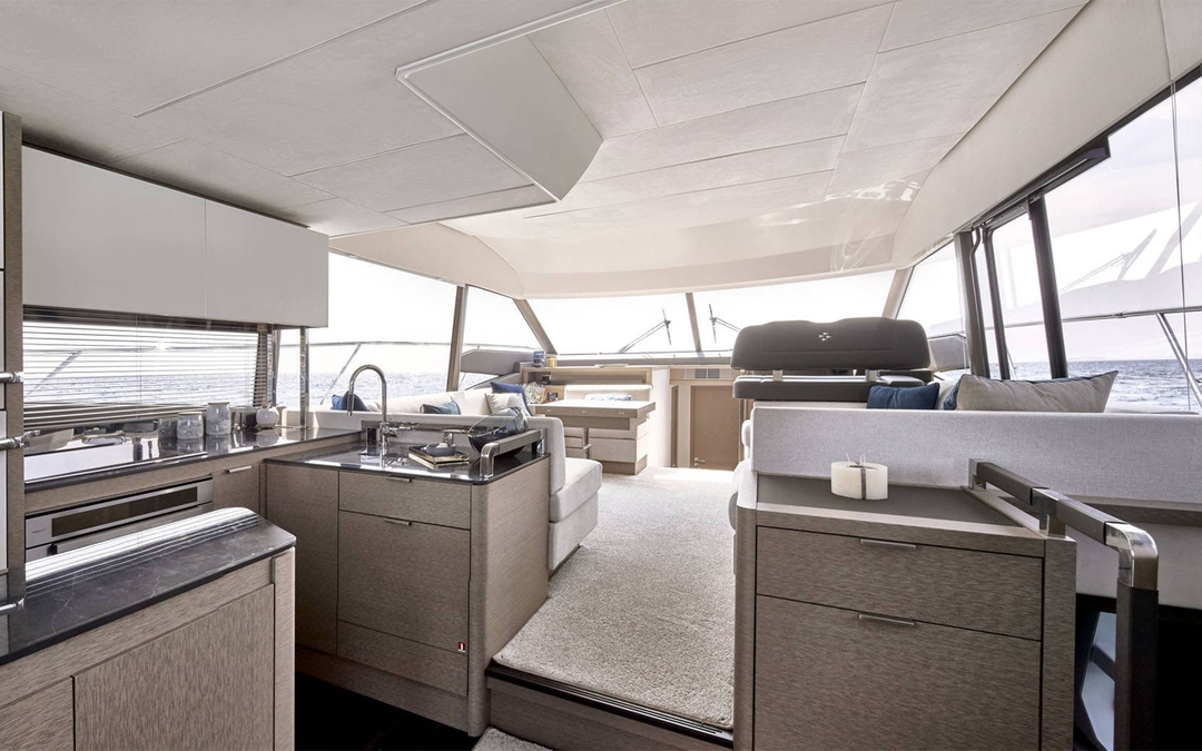 62' Prestige