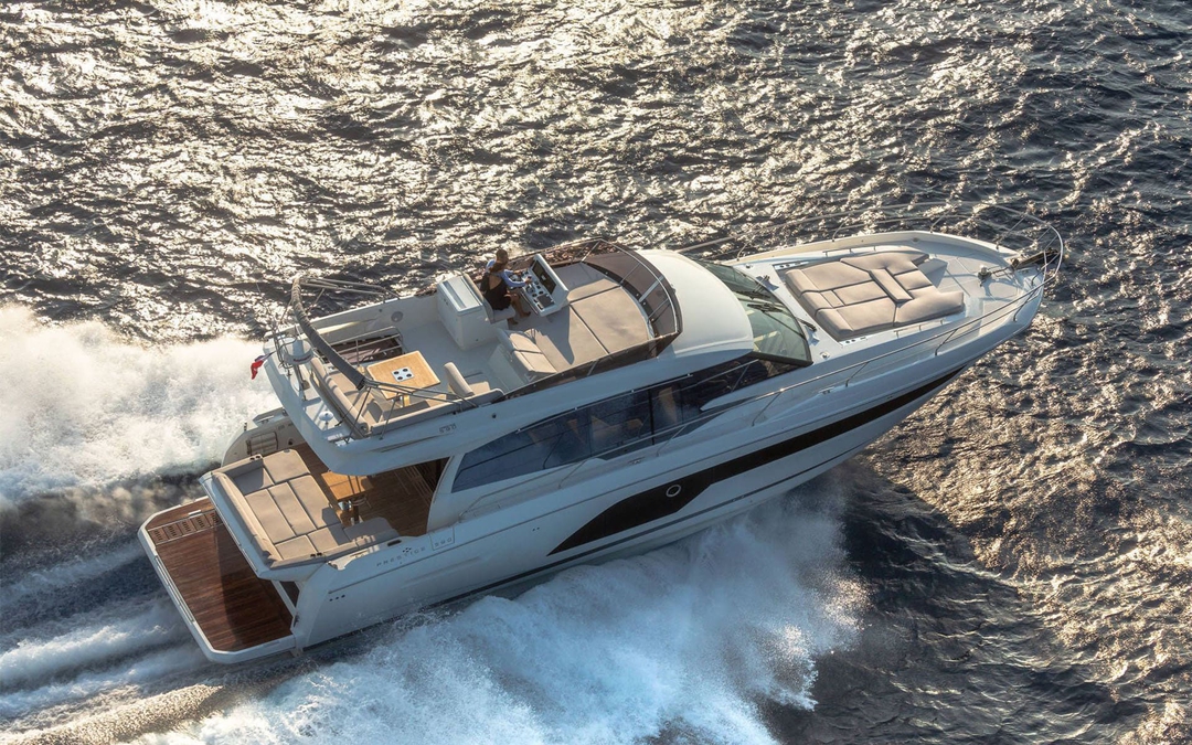 62' Prestige