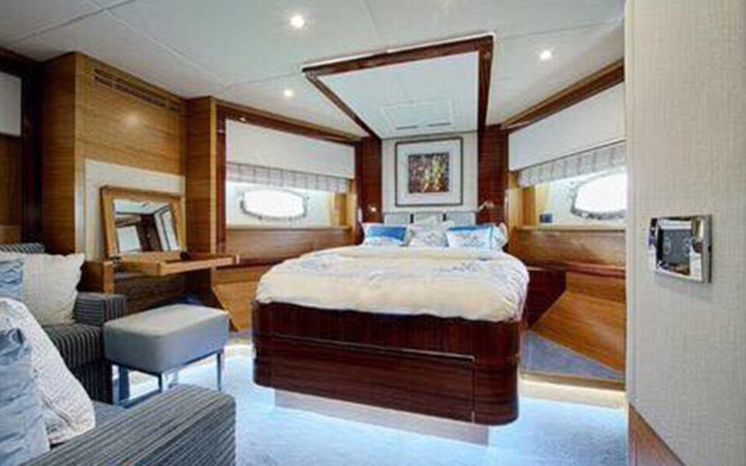80' Majesty