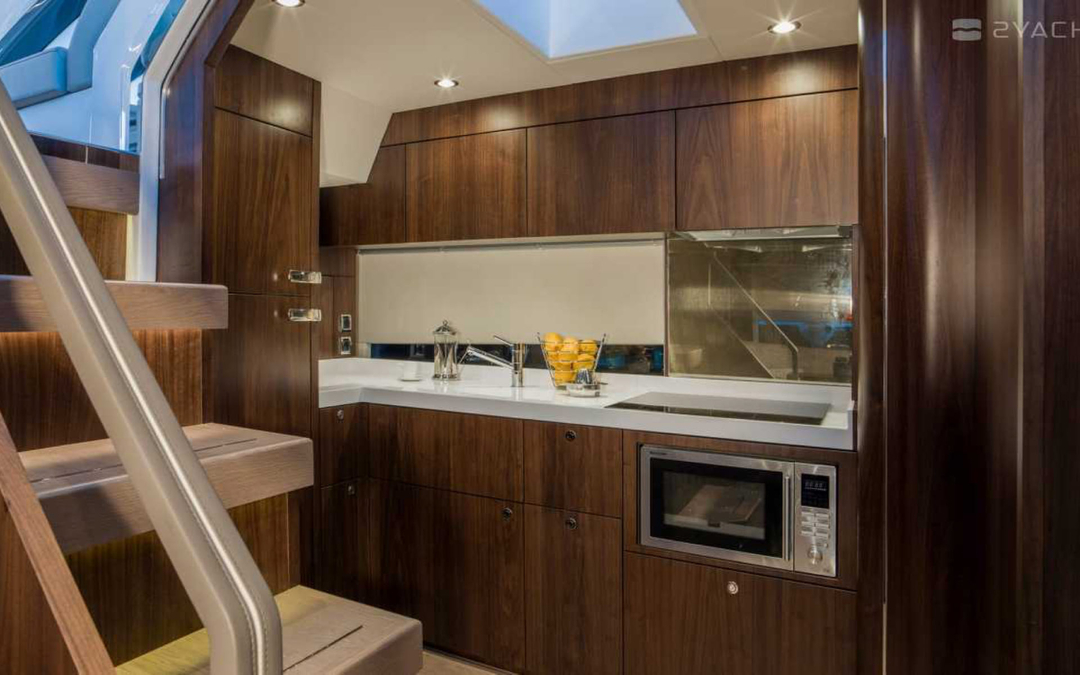 53' Fairline