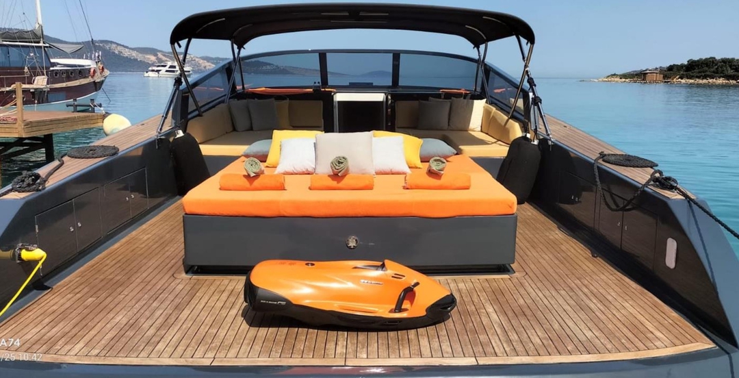 60' Beluga