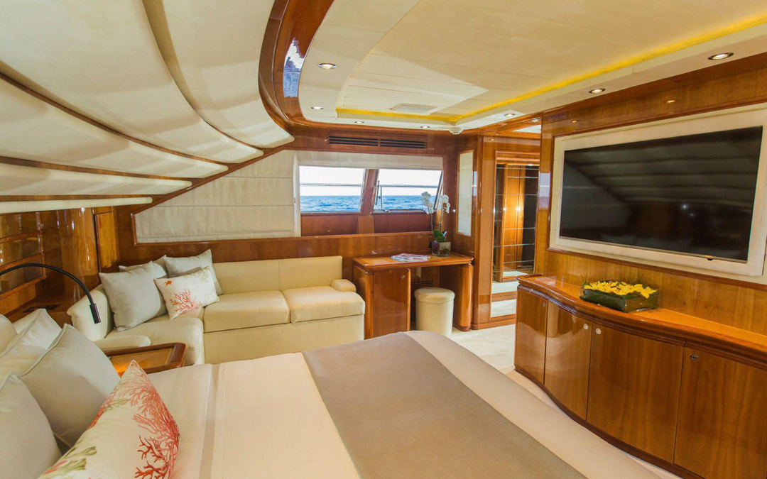 112' Ferretti