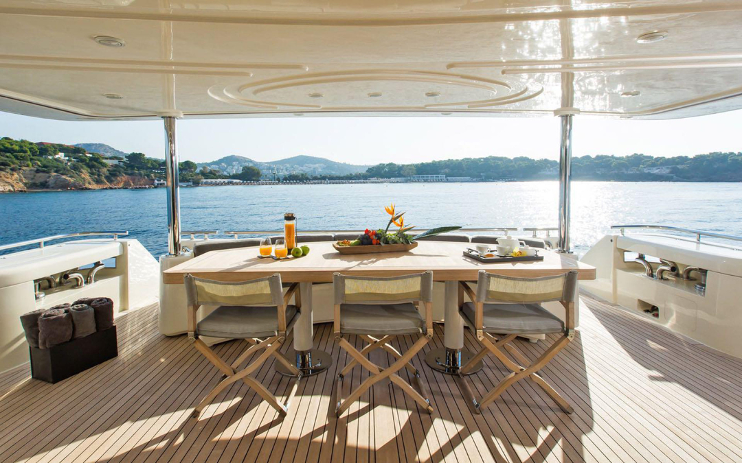 112' Ferretti