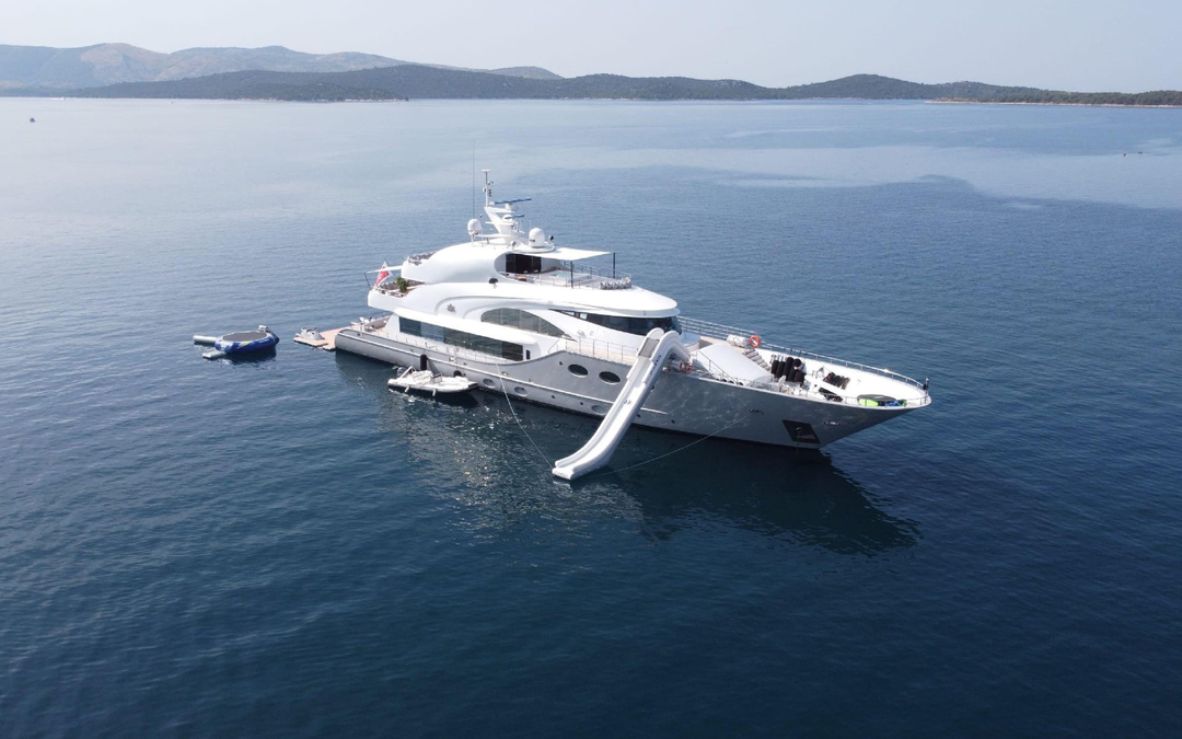 147' Miss Tor Yachts