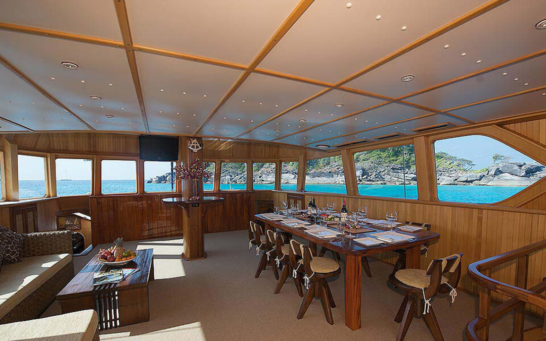 70' Blue Lagoon