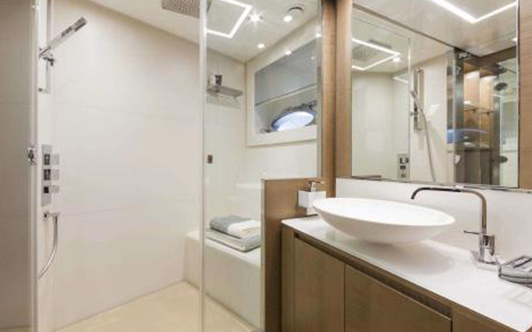 108' Pershing