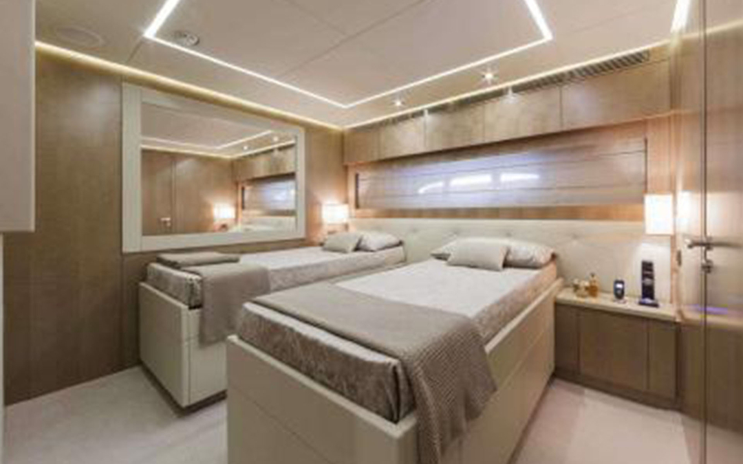 108' Pershing