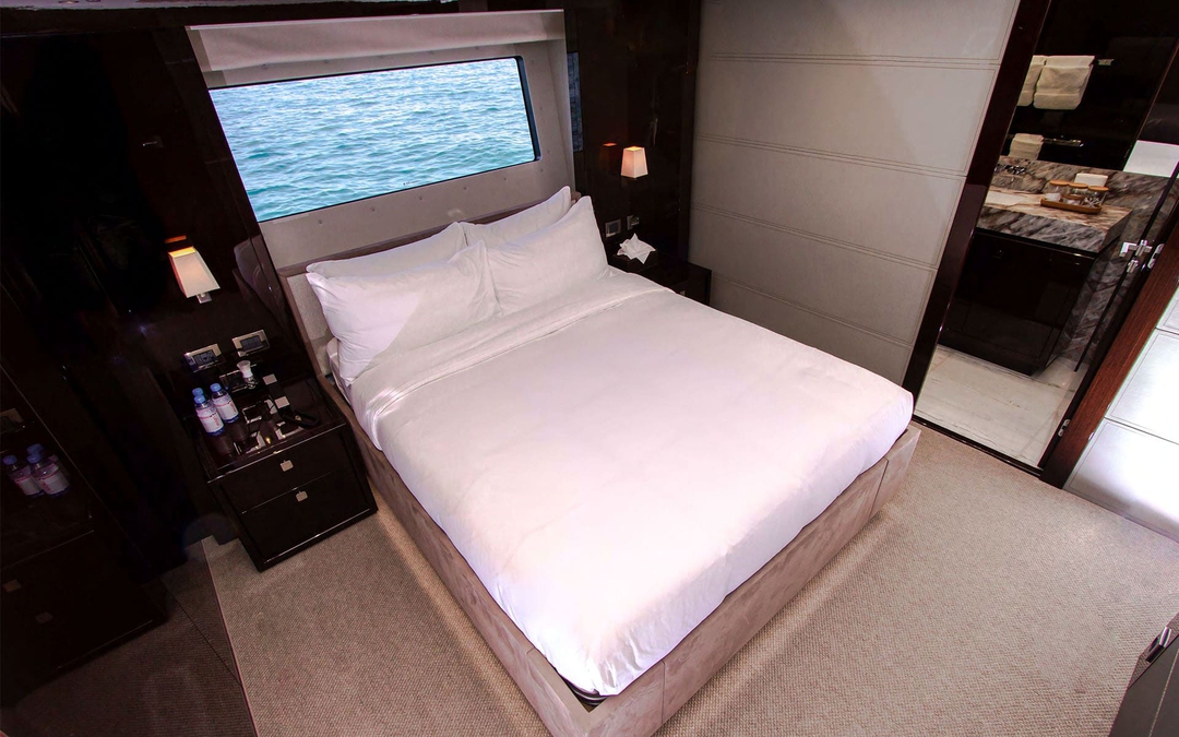 116' Sunseeker