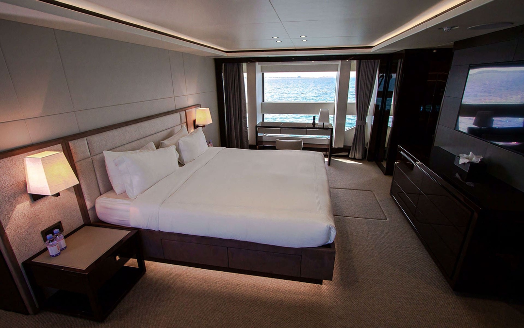 116' Sunseeker