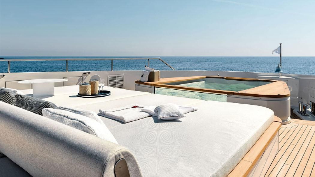 120' Benetti