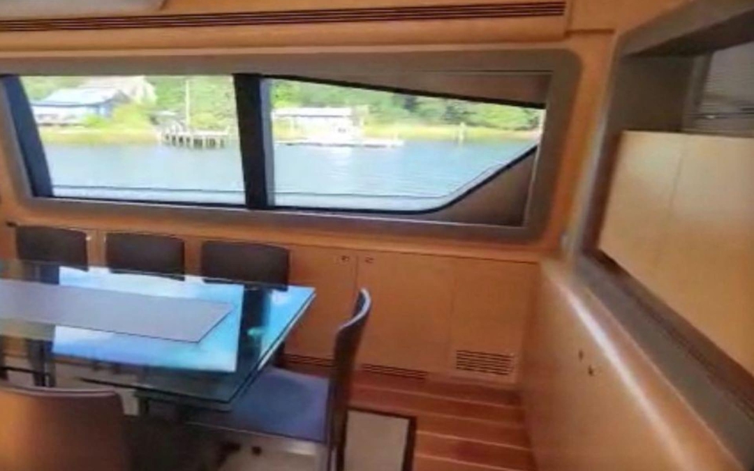 83' Ferretti