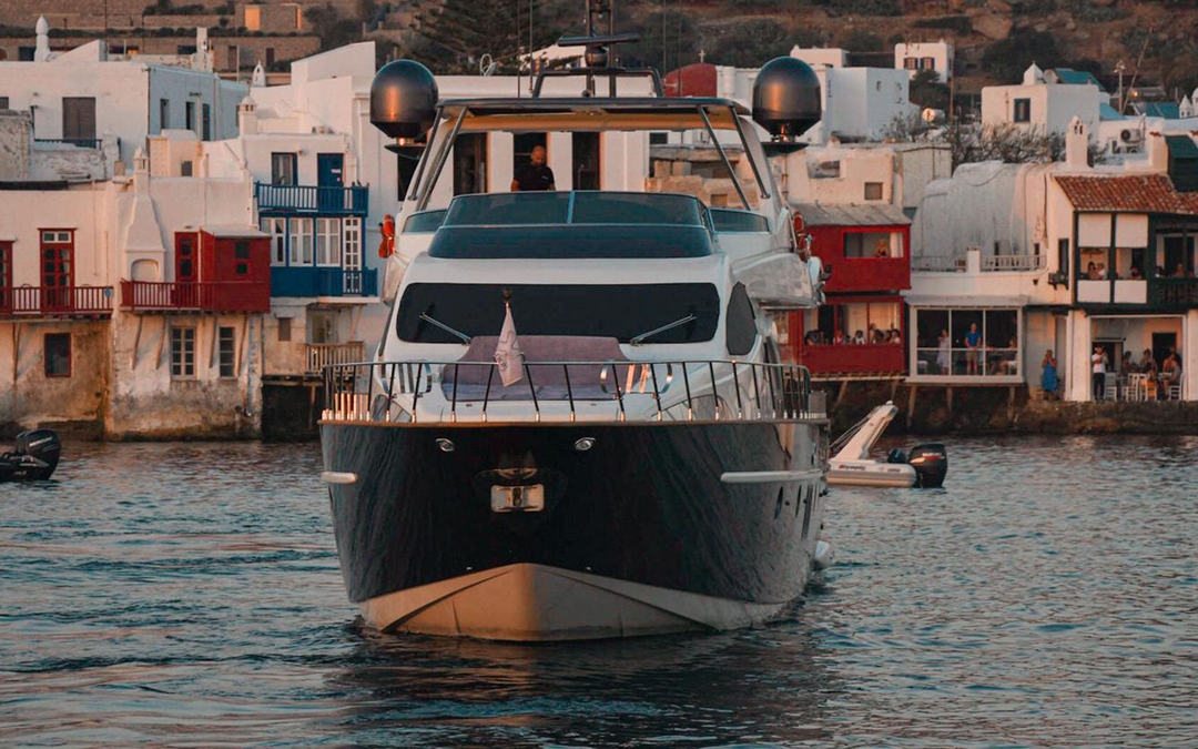80' Azimut