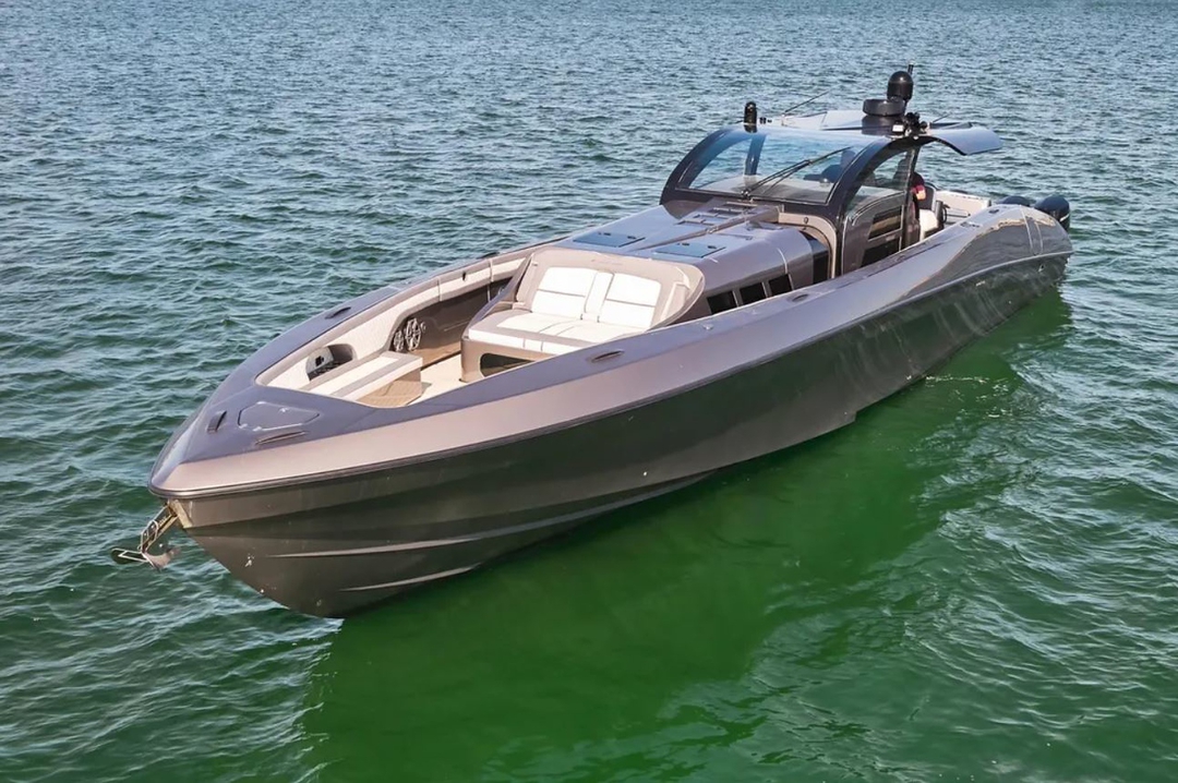 60' Midnight Express