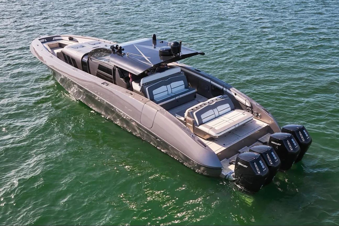 60' Midnight Express